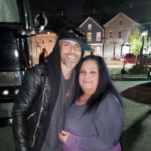 Meet your Posher, Louise